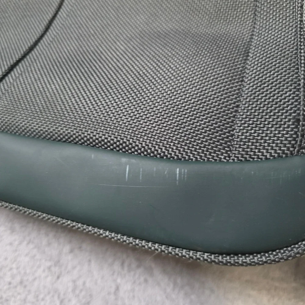 Samsonite briefcase messenger